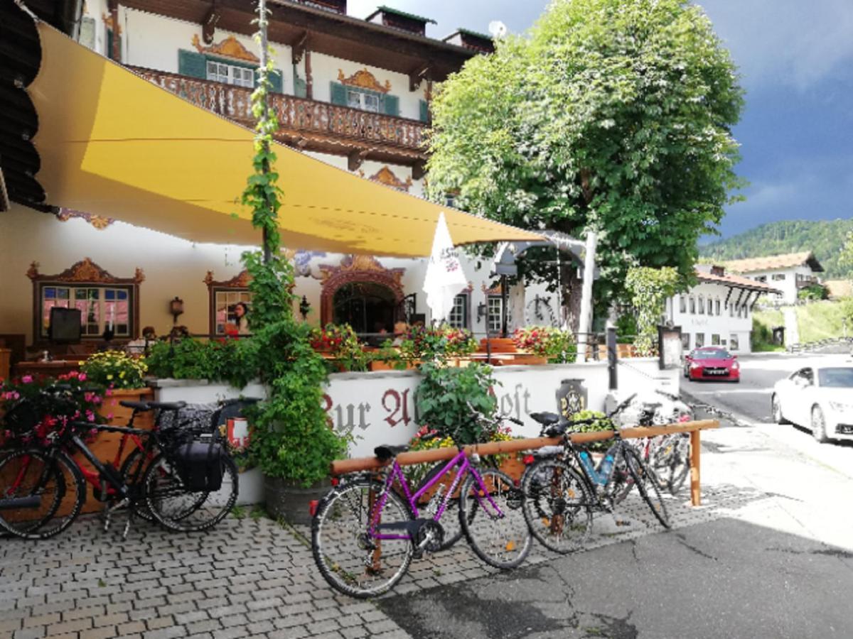 Gasthof & Hotel Zur Post Wallgau Bagian luar foto