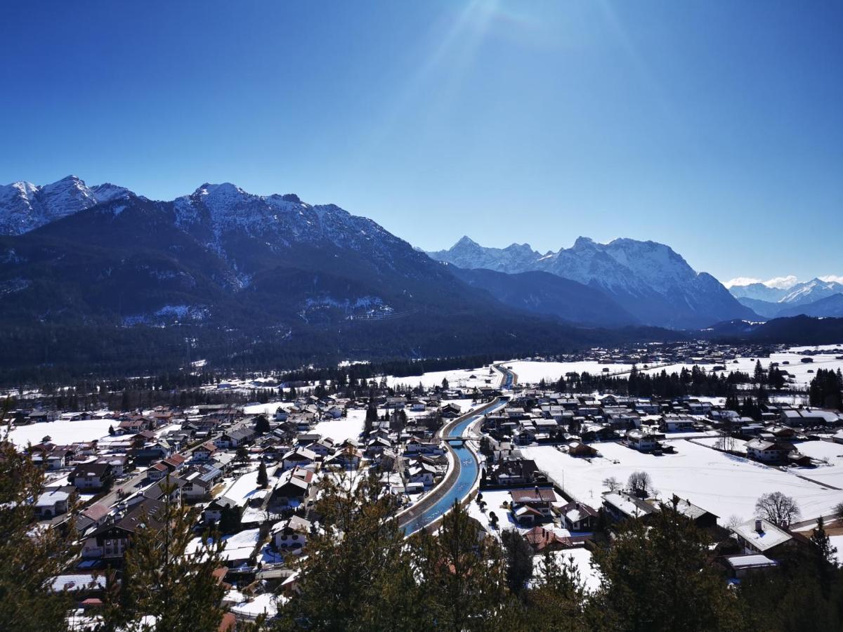 Gasthof & Hotel Zur Post Wallgau Bagian luar foto